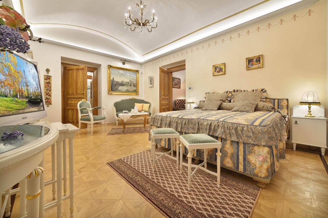 Apartman Dalia Janackovo Nabrezi Prag Exteriör bild